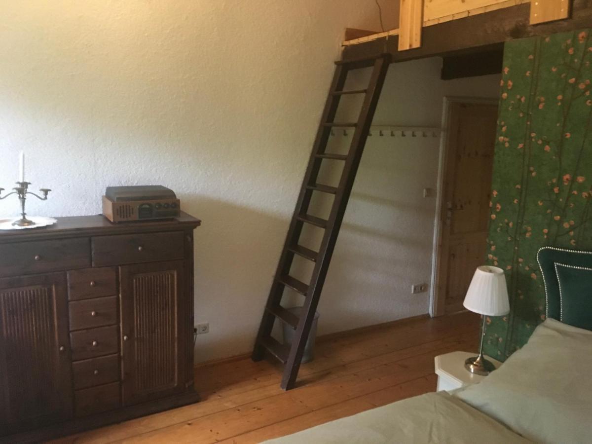 Altes Forsthaus Garzau Lägenhet Exteriör bild
