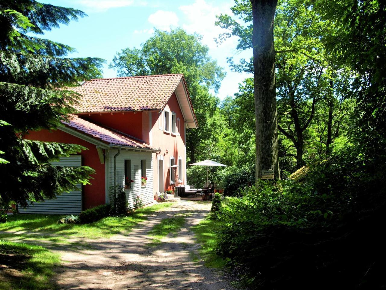 Altes Forsthaus Garzau Lägenhet Exteriör bild