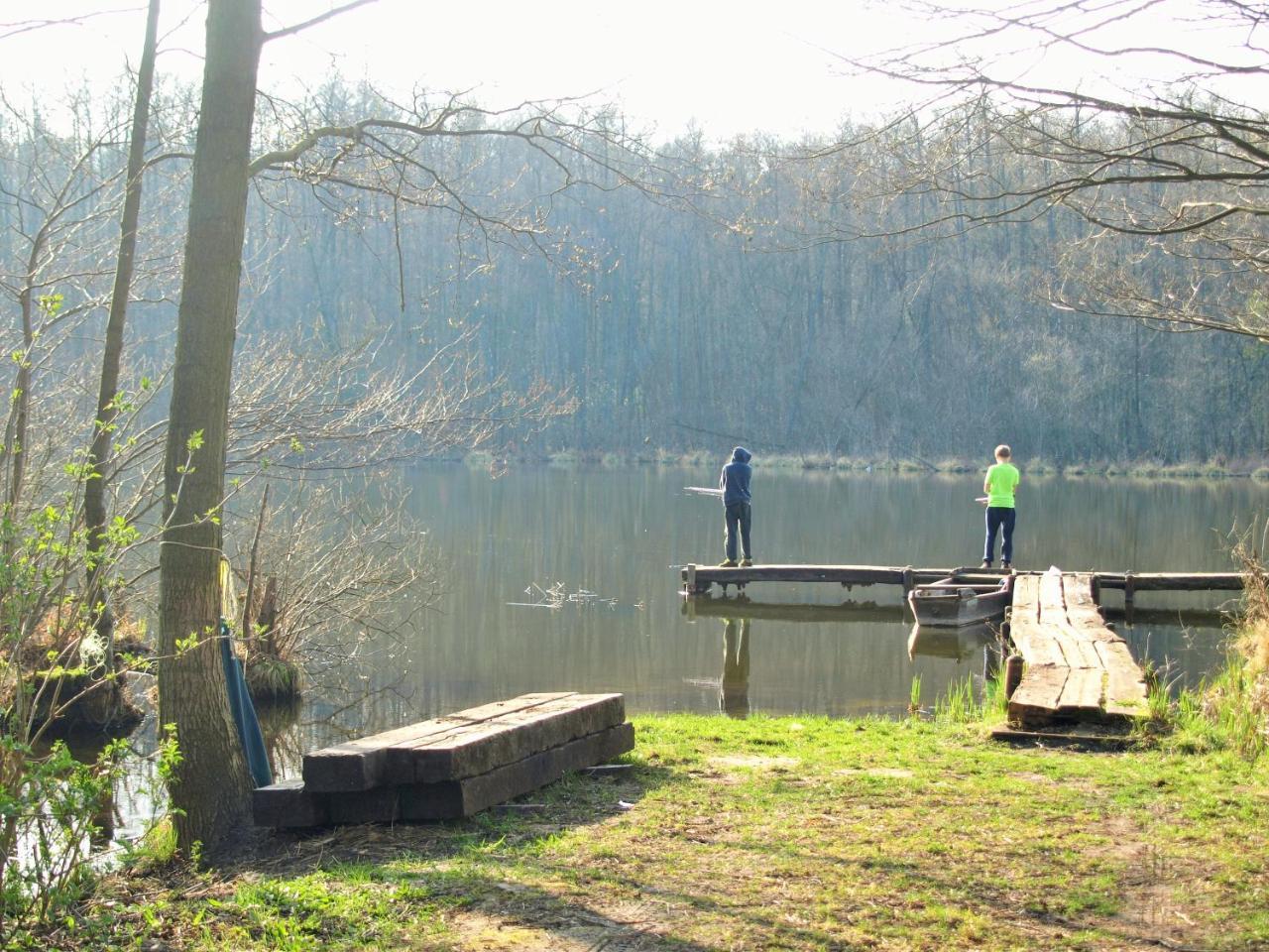 Altes Forsthaus Garzau Lägenhet Exteriör bild